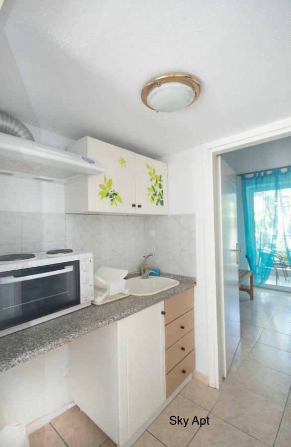 Skála Foúrkas Aello Sea-Seafront Apartments מראה חיצוני תמונה